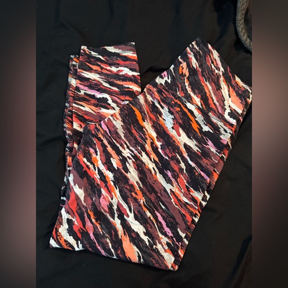 Lululemon Align Leggings NWOT - Picture 2 of 5